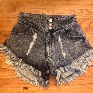 Tacoola Denim Cut off jean shorts!
